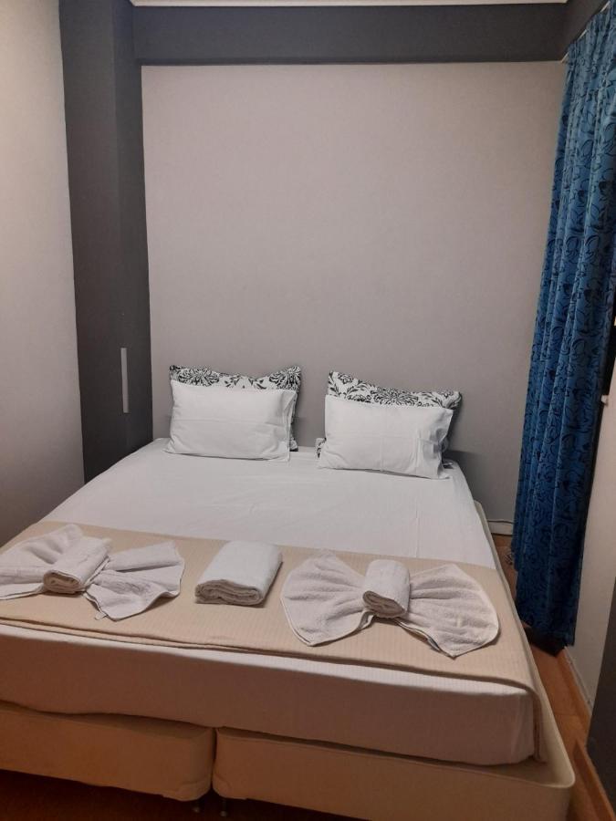 Day In Athens Aparthotel ภายนอก รูปภาพ